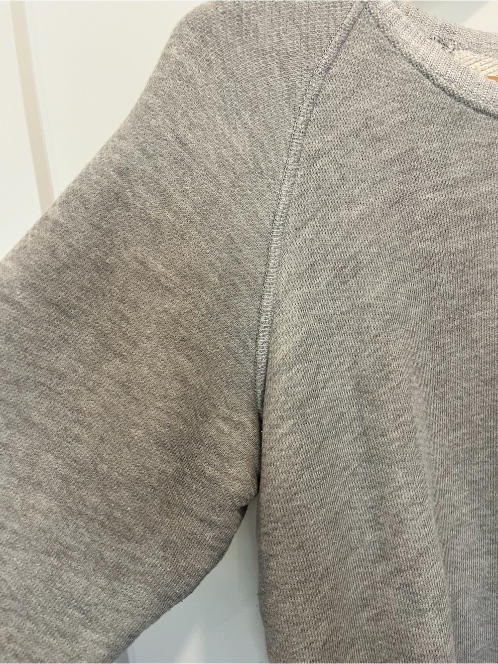 IMOGENE AND WILLIE crew neck cotton gray minimalist preppy sweatshirt size M - Picture 2 of 10